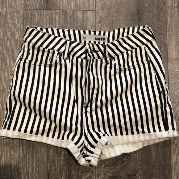 topshop striped shorts